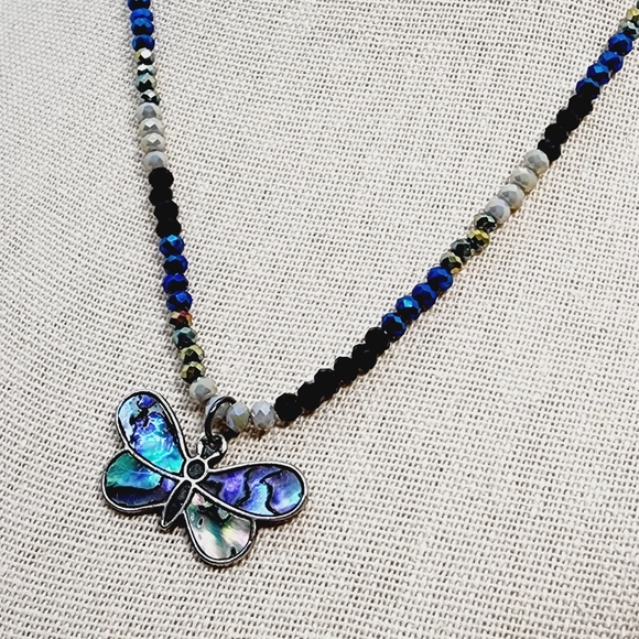 Butterfly Choker - Picture 4 of 6